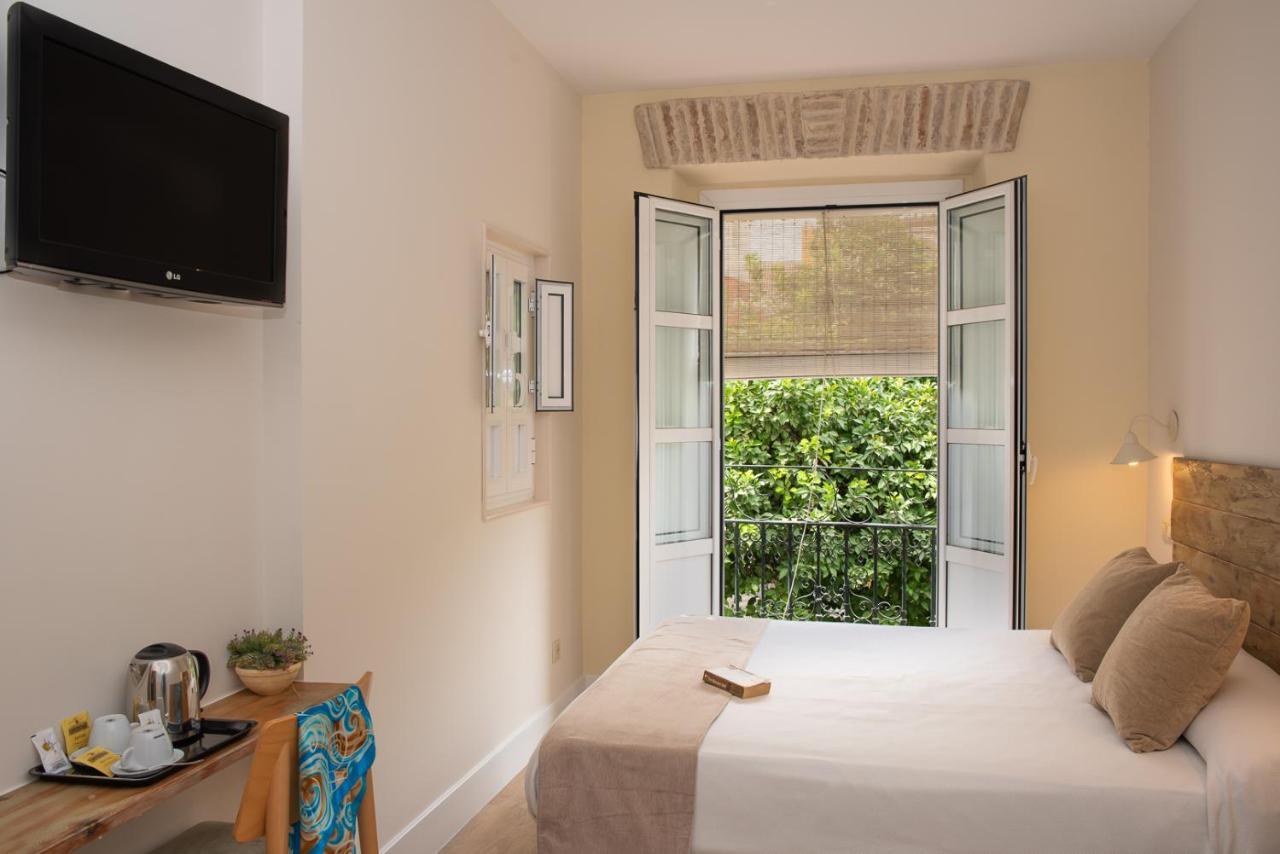 Hotel Boutique Elvira Plaza Seville Luaran gambar