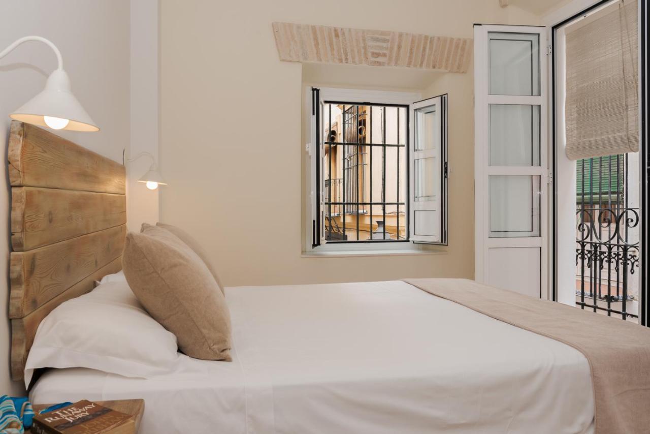 Hotel Boutique Elvira Plaza Seville Luaran gambar