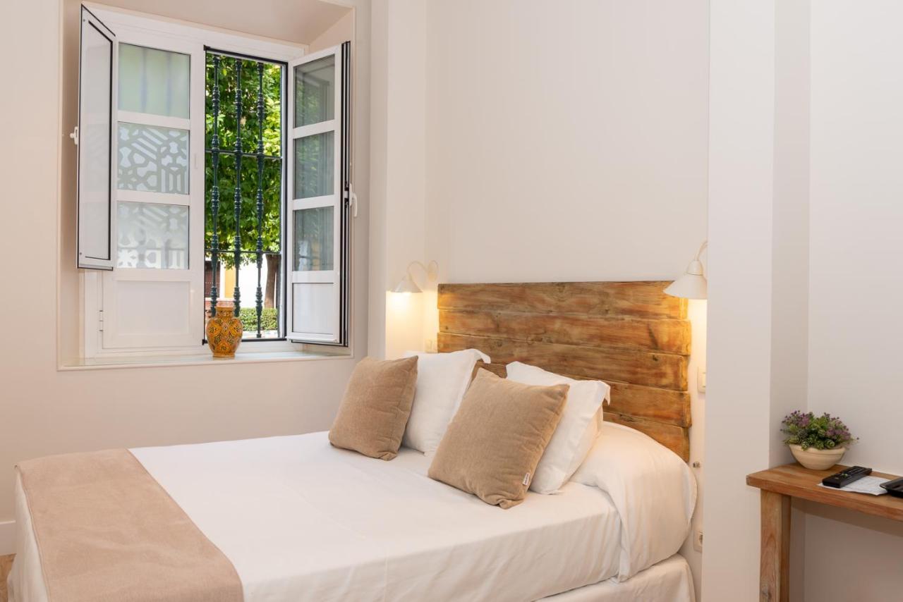 Hotel Boutique Elvira Plaza Seville Luaran gambar