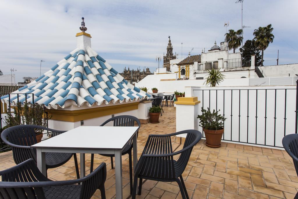 Hotel Boutique Elvira Plaza Seville Luaran gambar