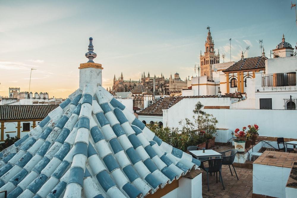 Hotel Boutique Elvira Plaza Seville Luaran gambar