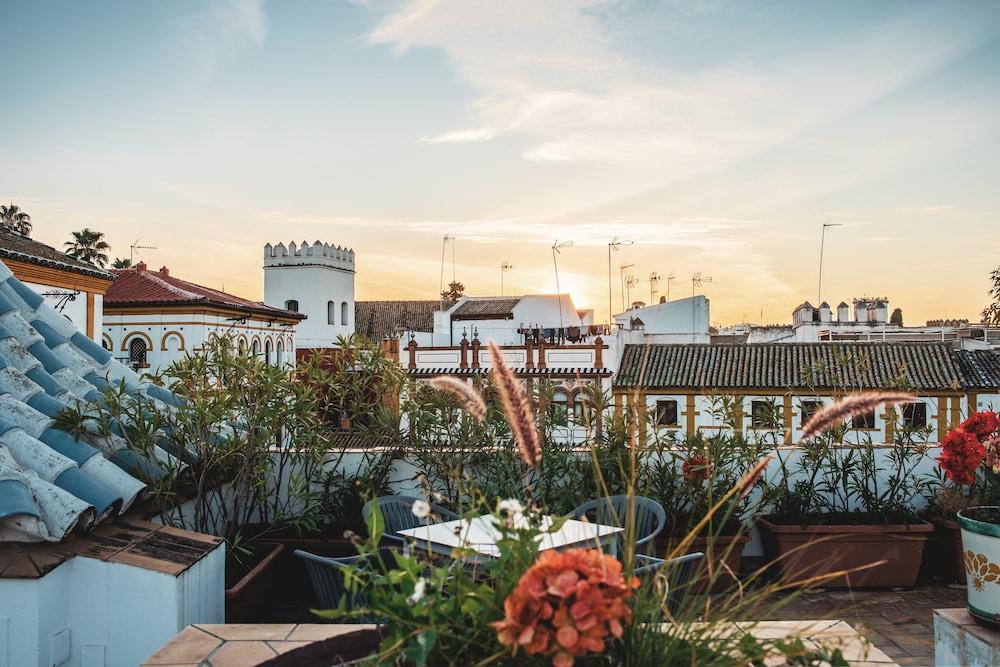 Hotel Boutique Elvira Plaza Seville Luaran gambar