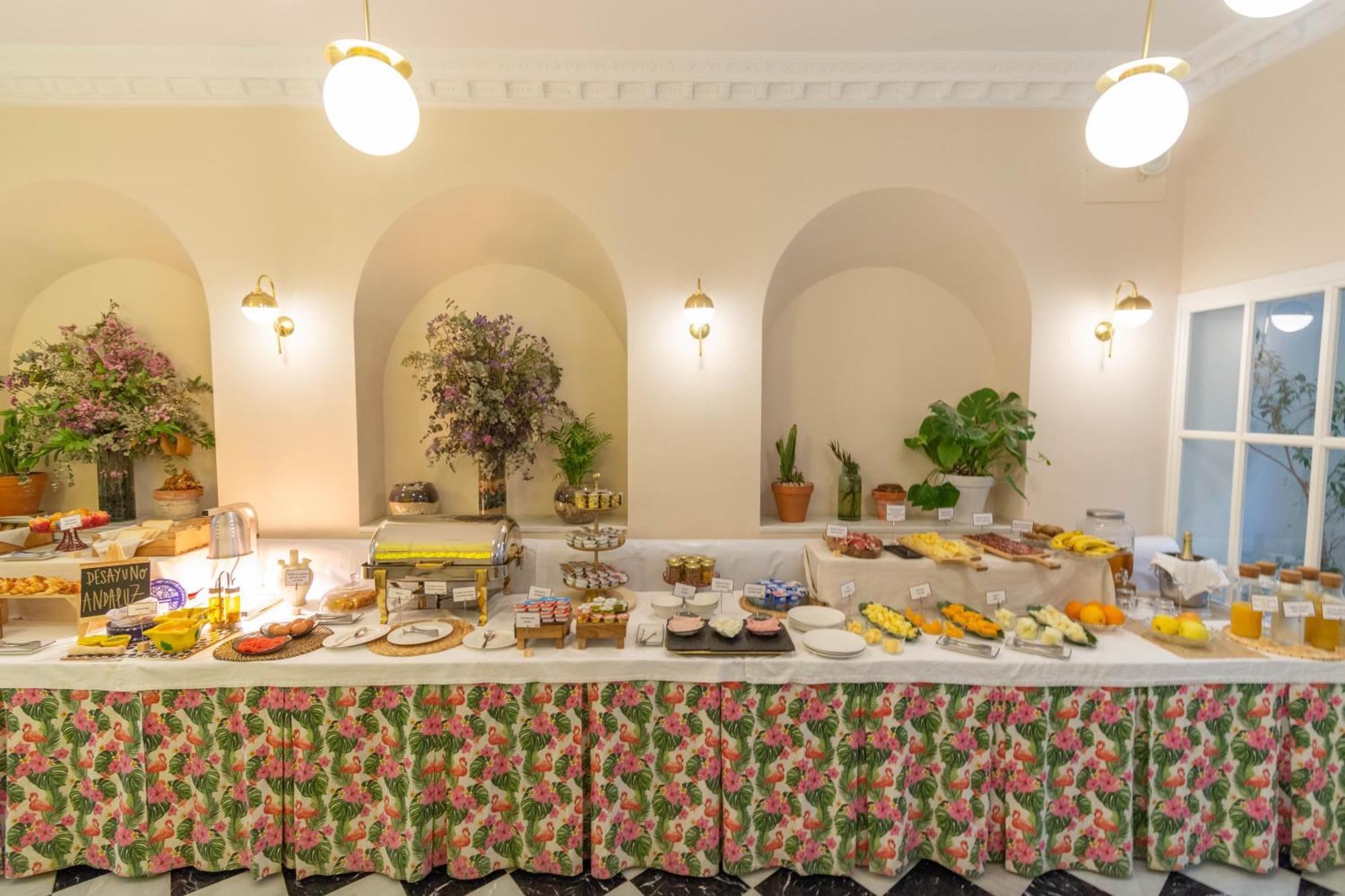 Hotel Boutique Elvira Plaza Seville Luaran gambar